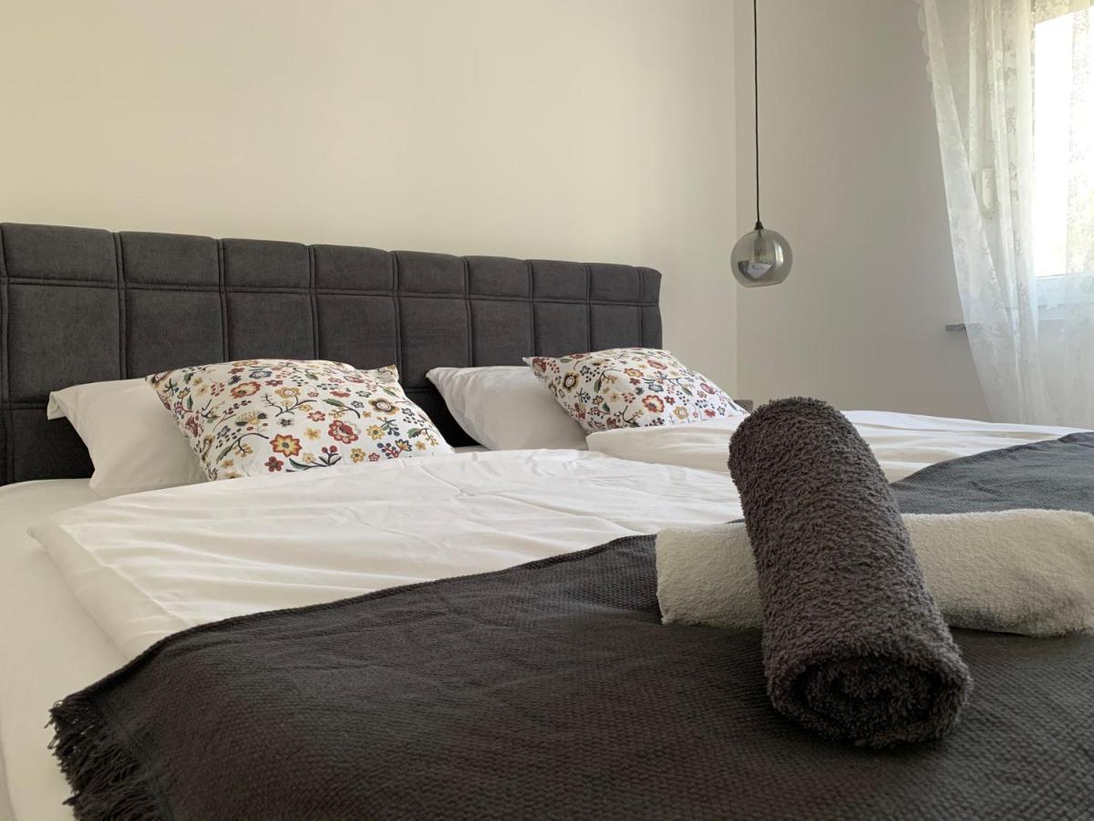 Apartments Luce Trogir Ngoại thất bức ảnh