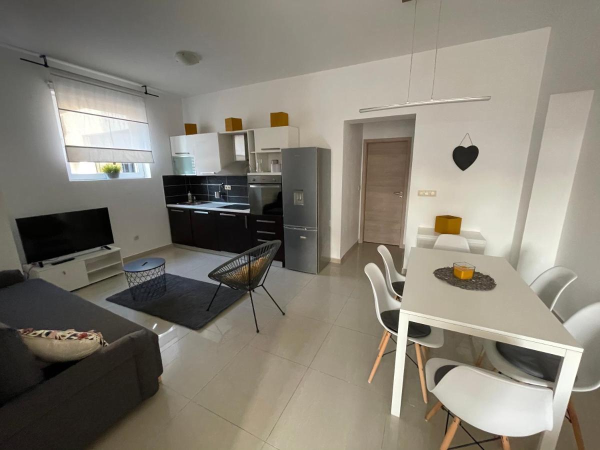 Apartments Luce Trogir Ngoại thất bức ảnh